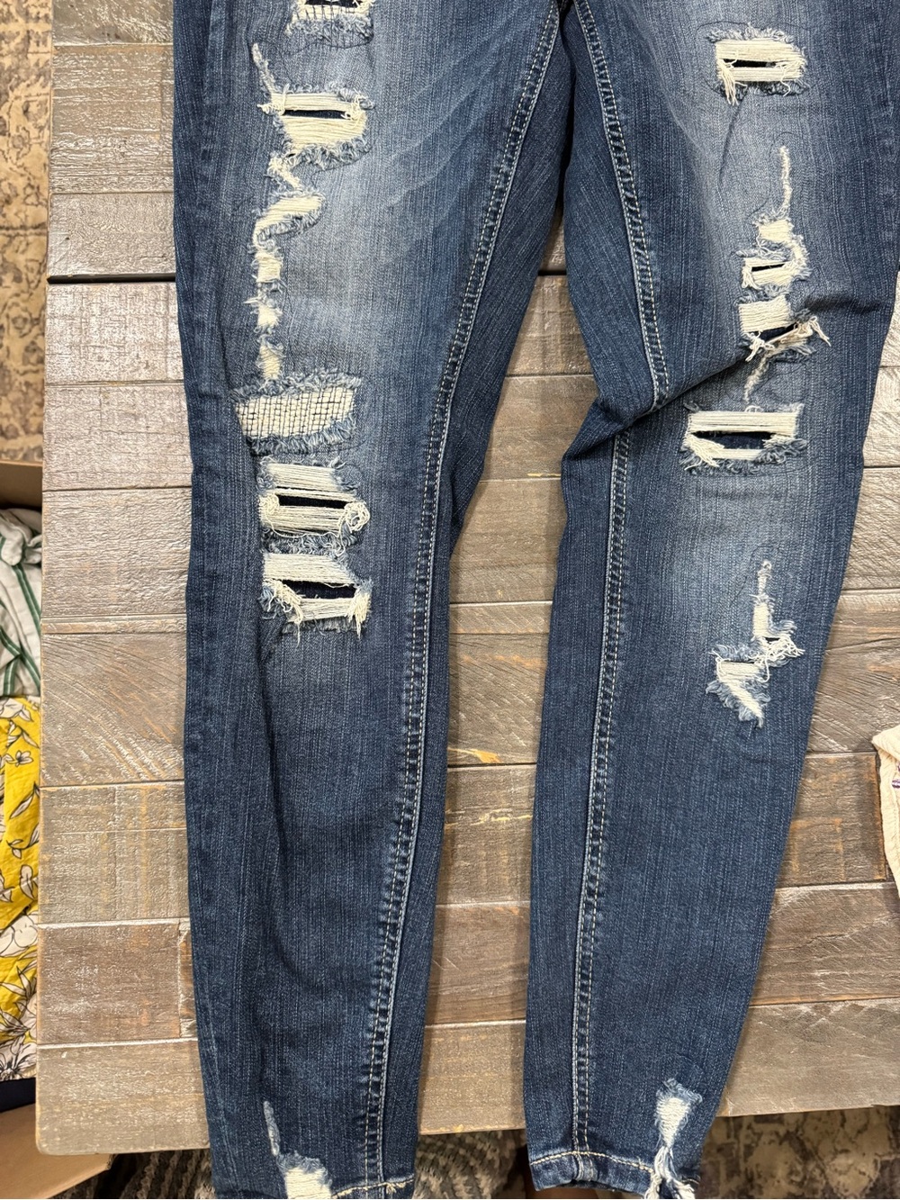 NWT Torrid sz 12 Bombshell Skinny Dark Blue Distressed Ripped Jeans